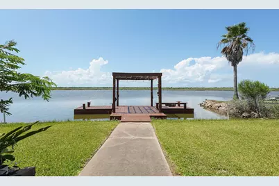 4702 Bayou Lane, Hitchcock, TX 77563 - Photo 43