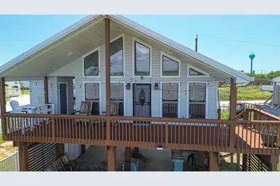 4702 Bayou Lane, Hitchcock, TX 77563 - Photo 5