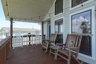 4702 Bayou Ln, Hitchcock, TX 77563 - Photo 29