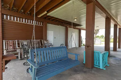 4702 Bayou Lane, Hitchcock, TX 77563 - Photo 39