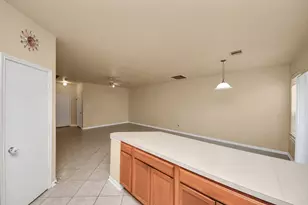 8106 Montague Manor Ln, Houston, TX 77072 - Photo 17