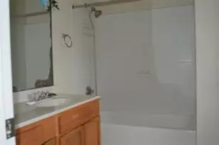 8106 Montague Manor Ln, Houston, TX 77072 - Photo 15