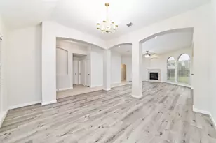 4602 Western Branch Ct, Houston, TX 77066 - Photo 23