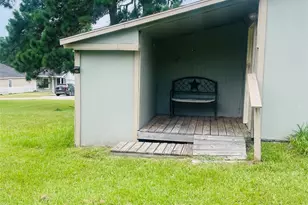 255 Bluebonnet, Livingston, TX 77351 - Photo 5