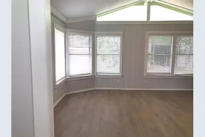 710 Fahrenthold Street, El Campo, TX 77437 - Photo 9