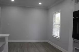 710 Fahrenthold St, El Campo, TX 77437 - Photo 7