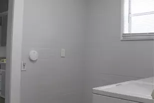 710 Fahrenthold St, El Campo, TX 77437 - Photo 17