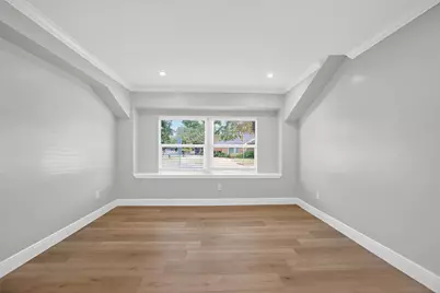 3302 Ann Arbor Drive, Houston, TX 77063 - Photo 7