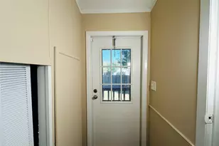 16497 Spring Rain Ct, Conroe, TX 77302 - Photo 9