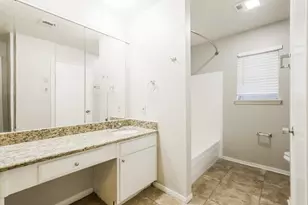 1010 Hickory Post Ct, Tomball, TX 77375 - Photo 11