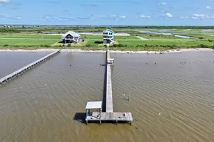 3125 Bay Rdg Dr, Palacios, TX 77465 - Photo 1