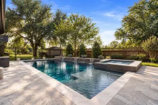 3026 Country Club Dr, Pearland, TX 77581 - Photo 3