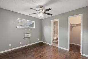 4811 Oakland St, Houston, TX 77023 - Photo 9