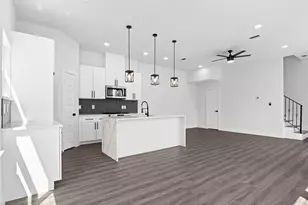 2303 Staples St, Houston, TX 77026 - Photo 9