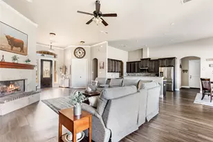 4603 Pineloch Bayou Dr, Baytown, TX 77523 - Photo 9