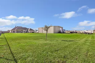 4603 Pineloch Bayou Dr, Baytown, TX 77523 - Photo 3