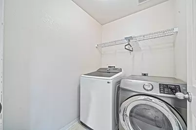 16326 Virginia Grace Drive, Sugar Land, TX 77498 - Photo 17