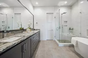 2121 Emancipation Ave, Houston, TX 77003 - Photo 9