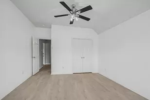 24 Old Presidio Dr, Manvel, TX 77578 - Photo 33
