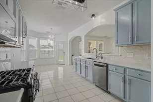 24 Old Presidio Dr, Manvel, TX 77578 - Photo 9