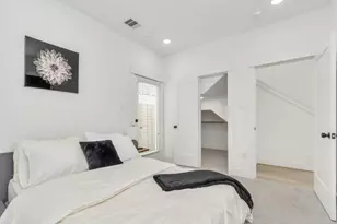 2722 Anita St, Houston, TX 77004 - Photo 9