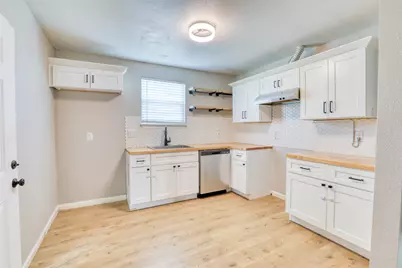 3208 Sumpter Street, Houston, TX 77026 - Photo 13