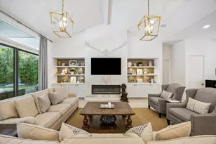 1308 Krist Dr, Houston, TX 77055 - Photo 5