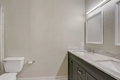 1201 Bering Drive #27, Houston, TX 77057 - Photo 13