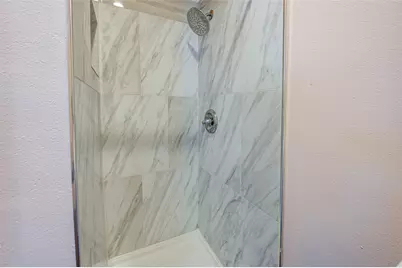8709 Knox Street, Houston, TX 77088 - Photo 25