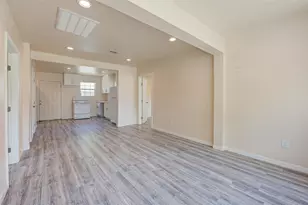 8709 Knox St, Houston, TX 77088 - Photo 13