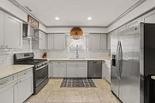 9530 Arcade Dr, Spring, TX 77379 - Photo 13