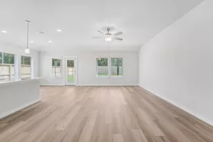 1697 Hopson Rnch Dr, Conroe, TX 77301 - Photo 7