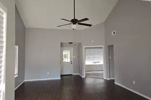 23926 Silversmith Ln, Katy, TX 77493 - Photo 9