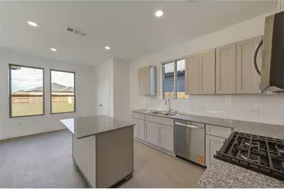 16132 Sepia Manor Street, Conroe, TX 77378 - Photo 5