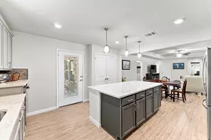 201 Flaxen Chestnut, The Woodlands, TX 77382 - Photo 17