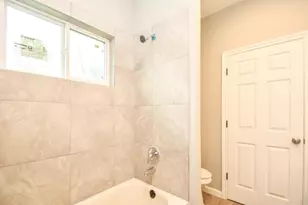 7941 Sparta St, Houston, TX 77028 - Photo 25