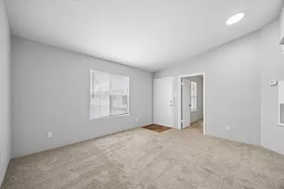 1660 W T C Jester Boulevard #1012, Houston, TX 77008 - Photo 3