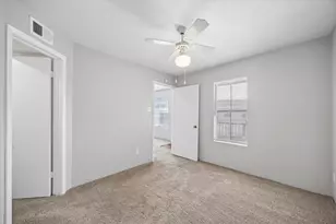 1660 W T C Jester Blvd, Houston, TX 77008 - Photo 7