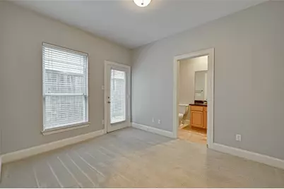 2906 Leeland Street, Houston, TX 77003 - Photo 9