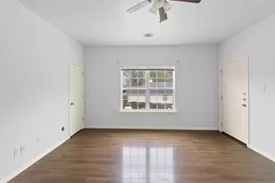 409 Beto St, Huntsville, TX 77340 - Photo 7