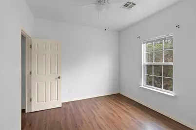 409 Beto St #5, Huntsville, TX 77340 - Photo 15