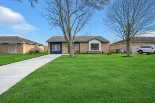 5734 Arthington St, Houston, TX 77053 - Photo 3