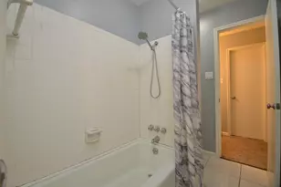 10018 Knoboak Dr, Houston, TX 77080 - Photo 35