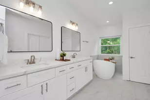 4605 Stassen St, Houston, TX 77051 - Photo 5