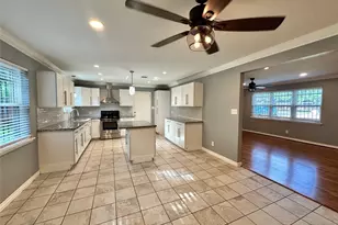 2206 S Houston Rd, Pasadena, TX 77502 - Photo 1