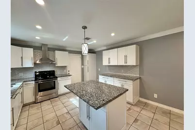 2206 S Houston Road, Pasadena, TX 77502 - Photo 3