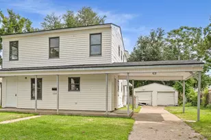 1225 3rd Ave N, Texas City, TX 77590 - Photo 3