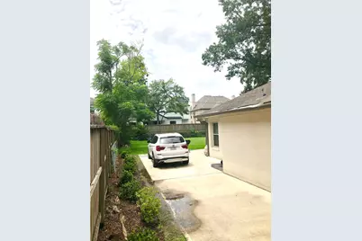 4715 Laurel Street, Bellaire, TX 77401 - Photo 15