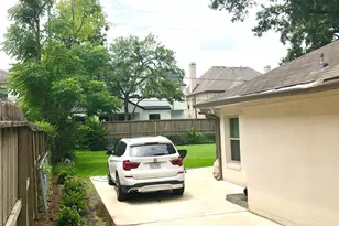 4715 Laurel St, Bellaire, TX 77401 - Photo 15