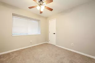 16923 Enchanted Cir W, Sugar Land, TX 77498 - Photo 17
